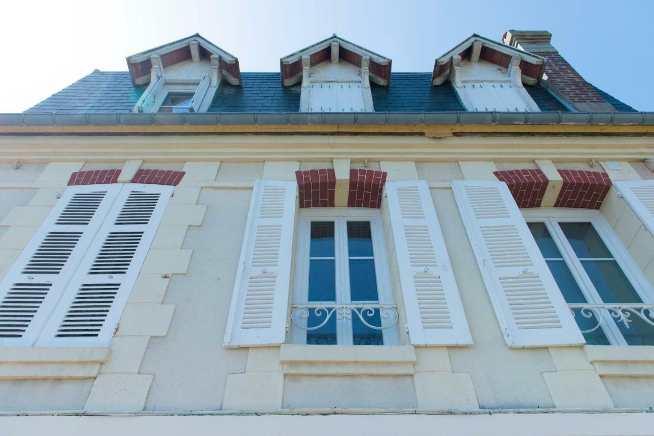 Villa Clarisse Deauville Buitenkant foto